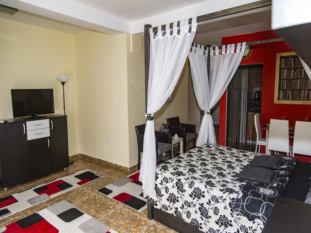 Apart Hotel Kalonis Σκόπια Εξωτερικό φωτογραφία